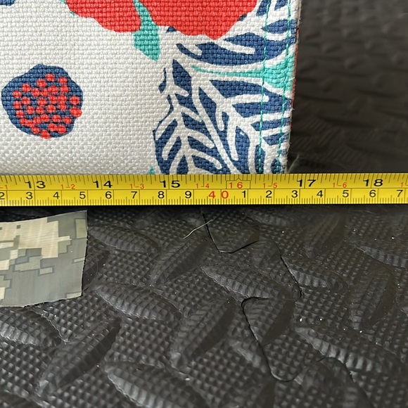 Spartina 449 tote - Picture 5 of 6